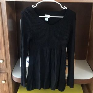 Black maternity sweater